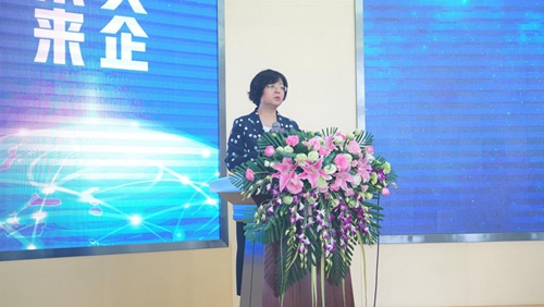 DƬ2.jpg